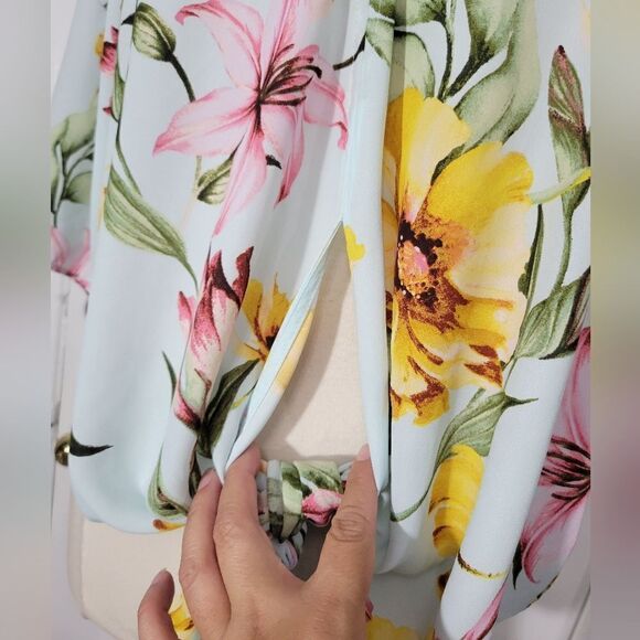 Forever 21 floral front tie blouse sz 0x - Picture 8 of 8